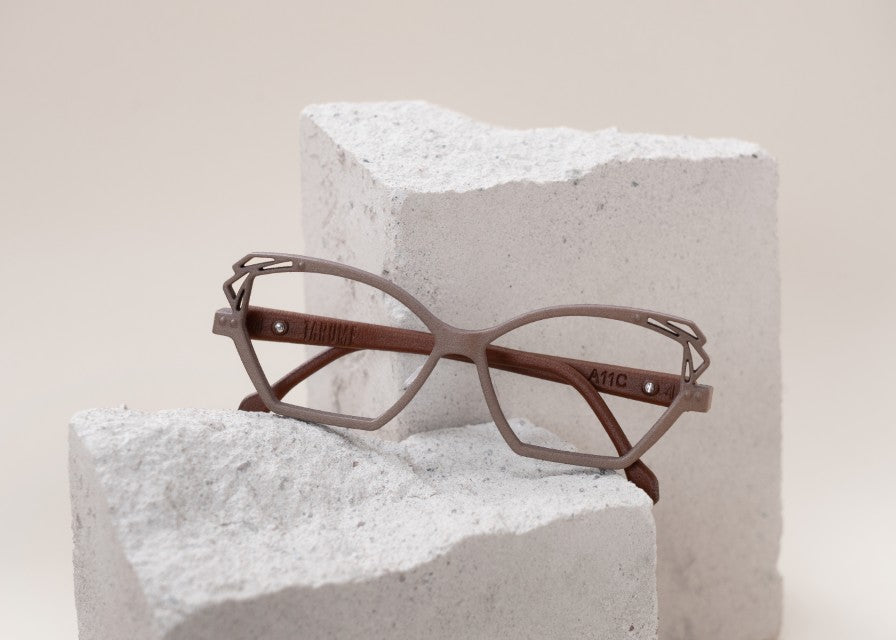 Tarume Lovestory eyewear frame